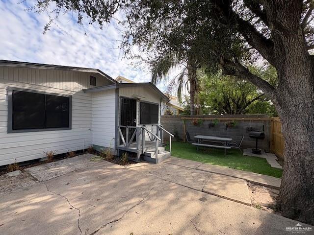 Photo 12 of 113 Martinez Street