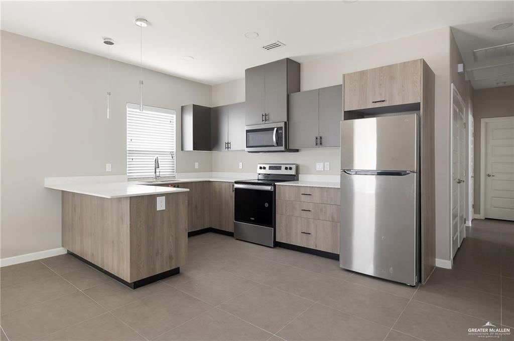 Photo 5 of 5708 Puffin Avenue #1