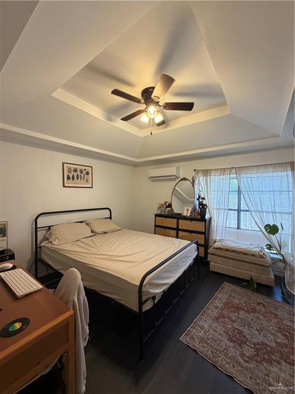 Photo 8 of 701 Stubbs Street