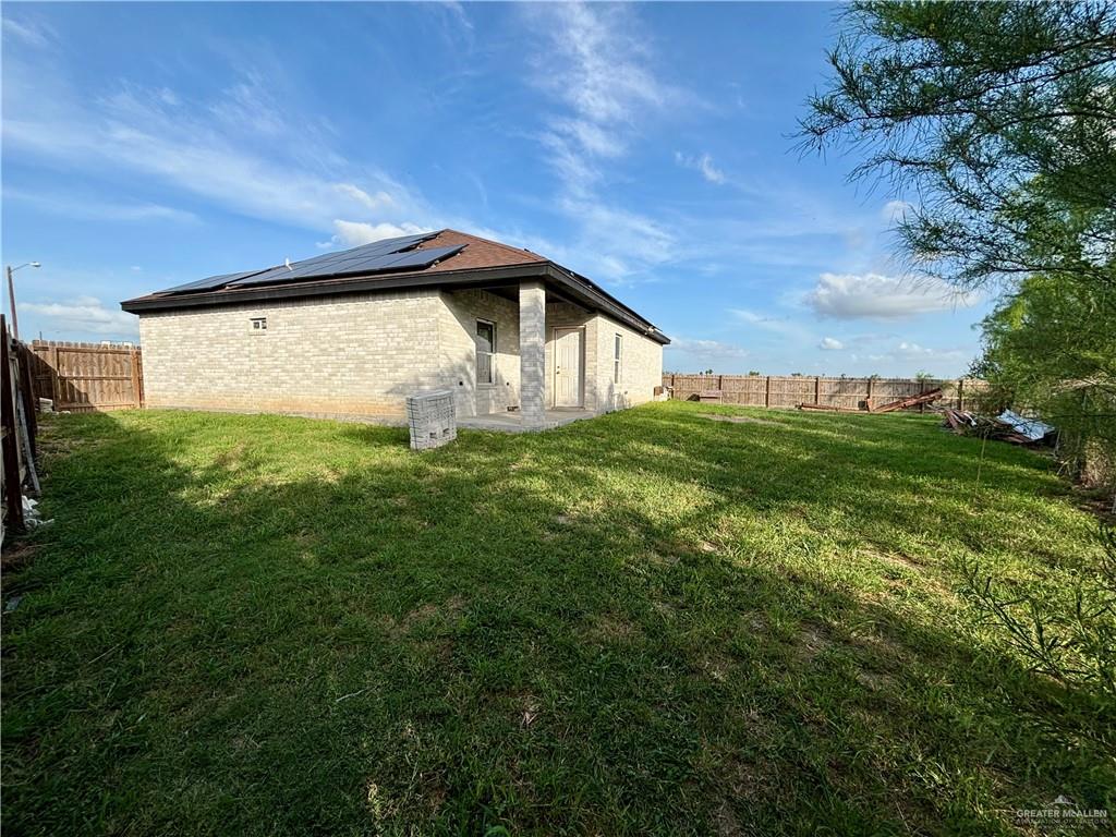 Photo 12 of 3714 Sawgrass Street