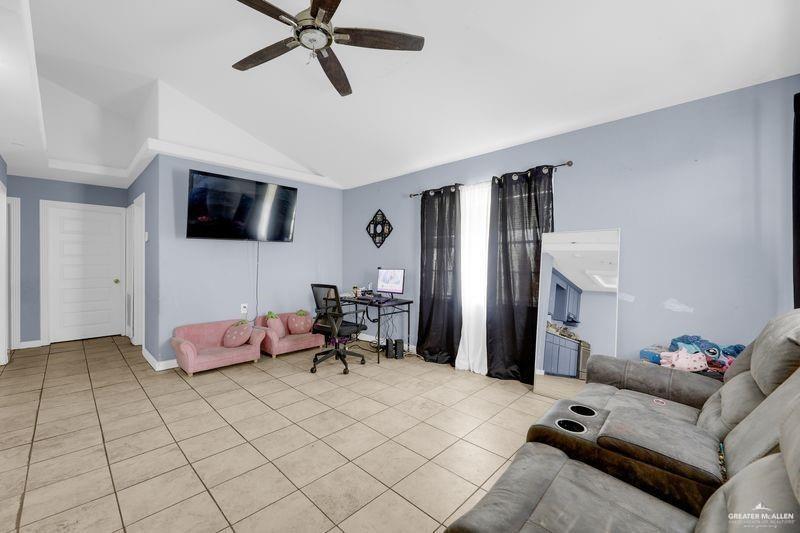 Photo 5 of 3213 Agualeguas Street
