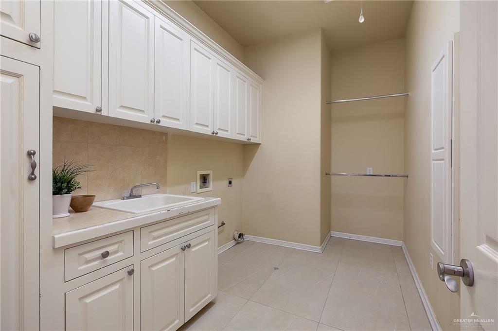 Photo 19 of 5601 4th Street