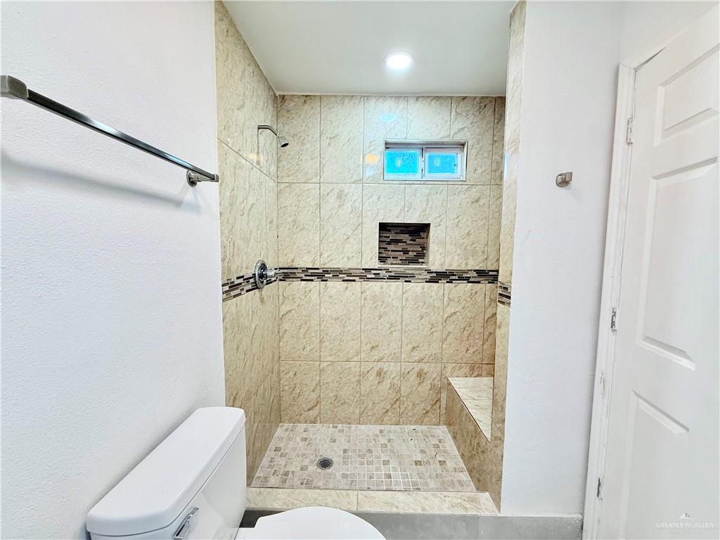 Photo 6 of 6707 Rivera Street