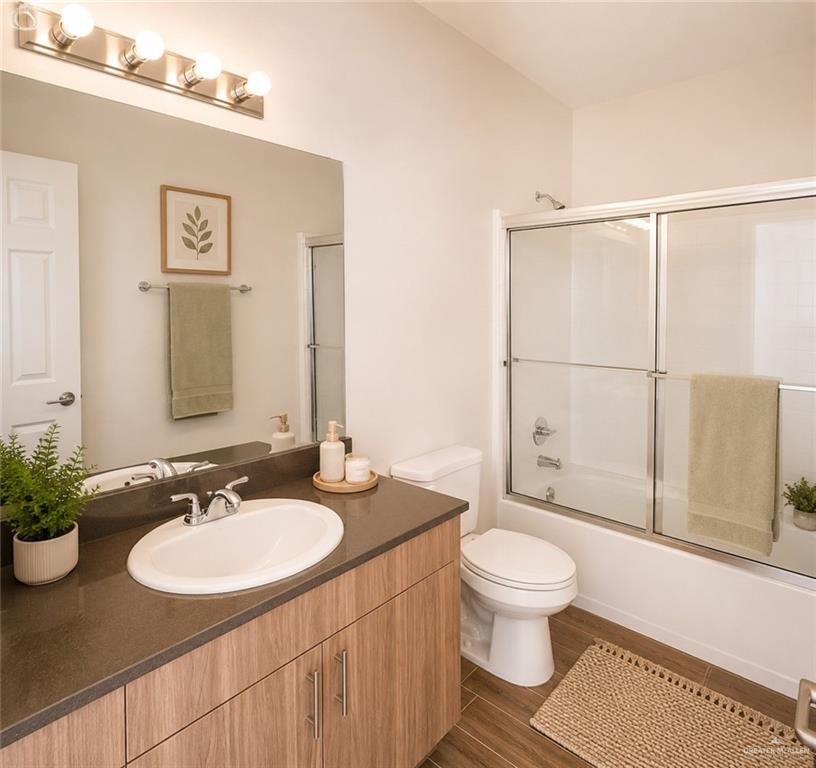 Photo 10 of 1601 Cortlandt Street #3