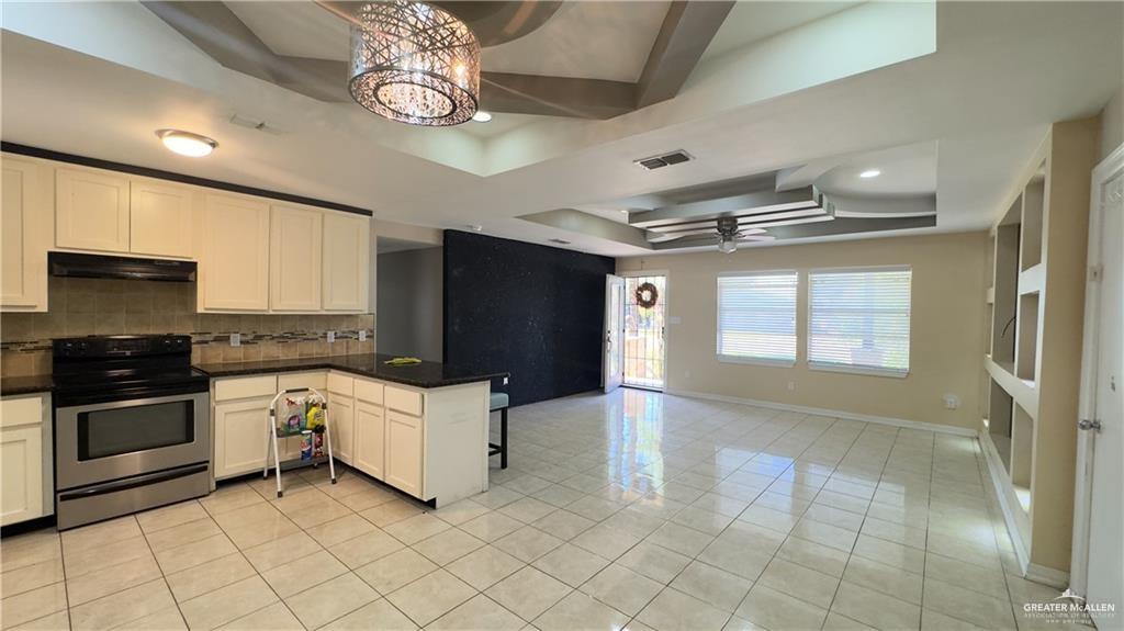 Photo 6 of 113 Greenlawn Drive