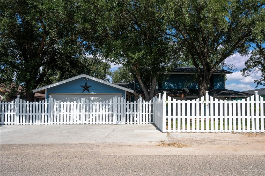 Photo 1 of 4210 Truman Street, Mercedes