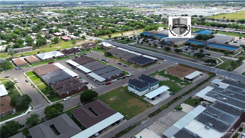 Photo 4 of 807 Los Tesoros Drive