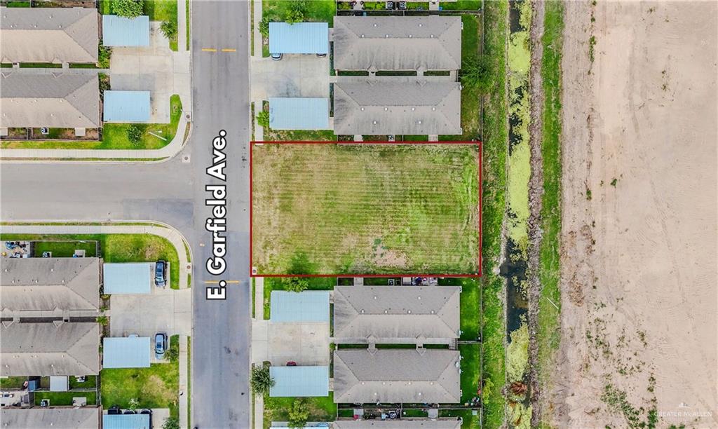 Photo 4 of 25514 Garfield Avenue
