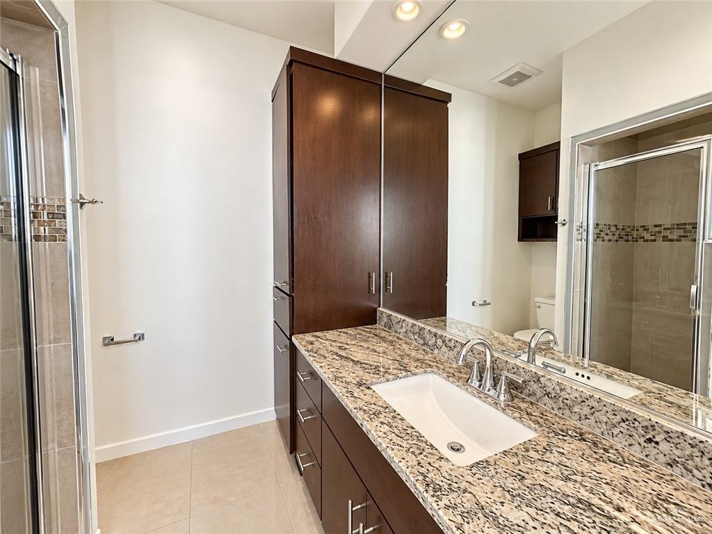 Photo 15 of 1413 Keeton Avenue #19