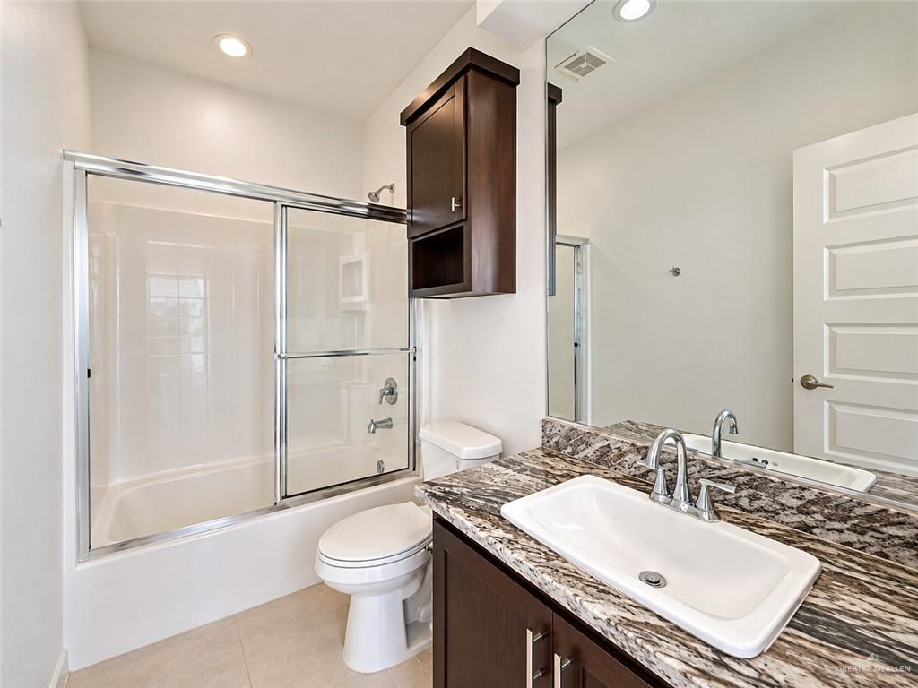 Photo 18 of 1413 Keeton Avenue #19