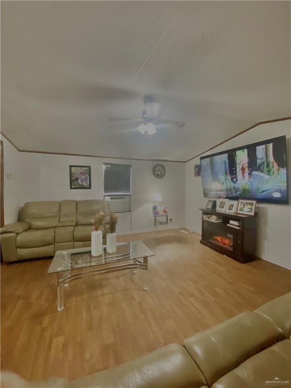 Photo 6 of 511 1st Street #24