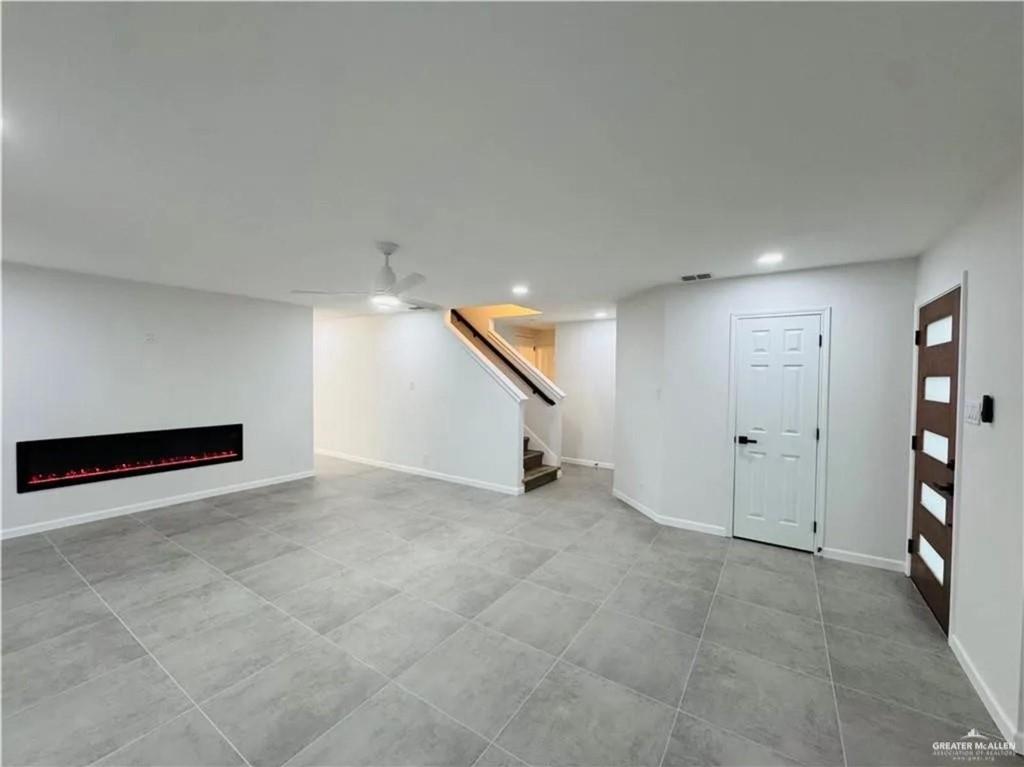 Photo 7 of 3501 Bluebird Avenue