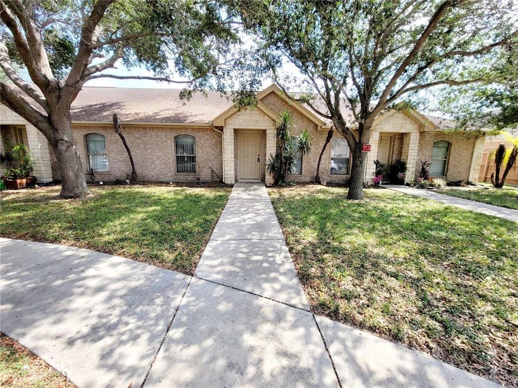 Photo 1 of 2402 Tahiti Drive #6, Edinburg