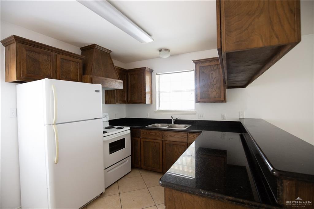 Photo 3 of 2019 Lacywood Road #B