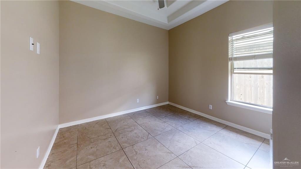 Photo 9 of 2510 Garfield Avenue #1