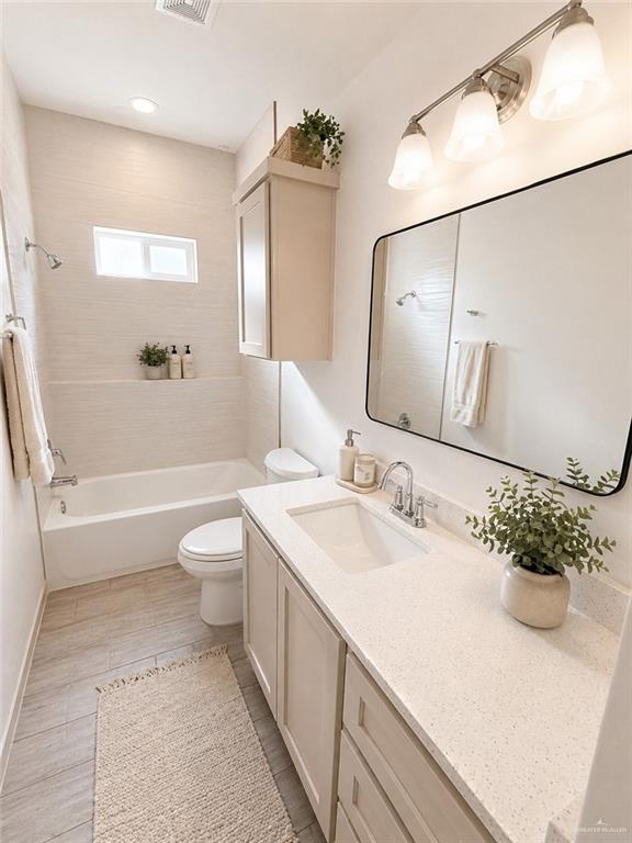 Photo 11 of 1505 Shavano Drive #4