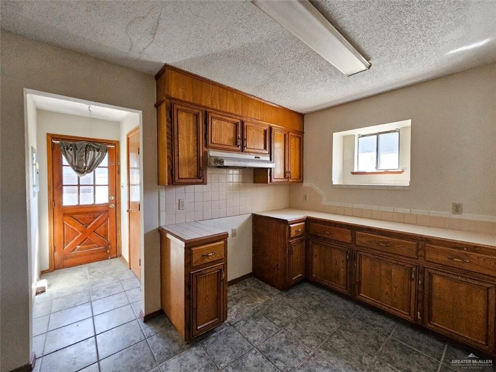 Photo 7 of 7706 Jasman Road