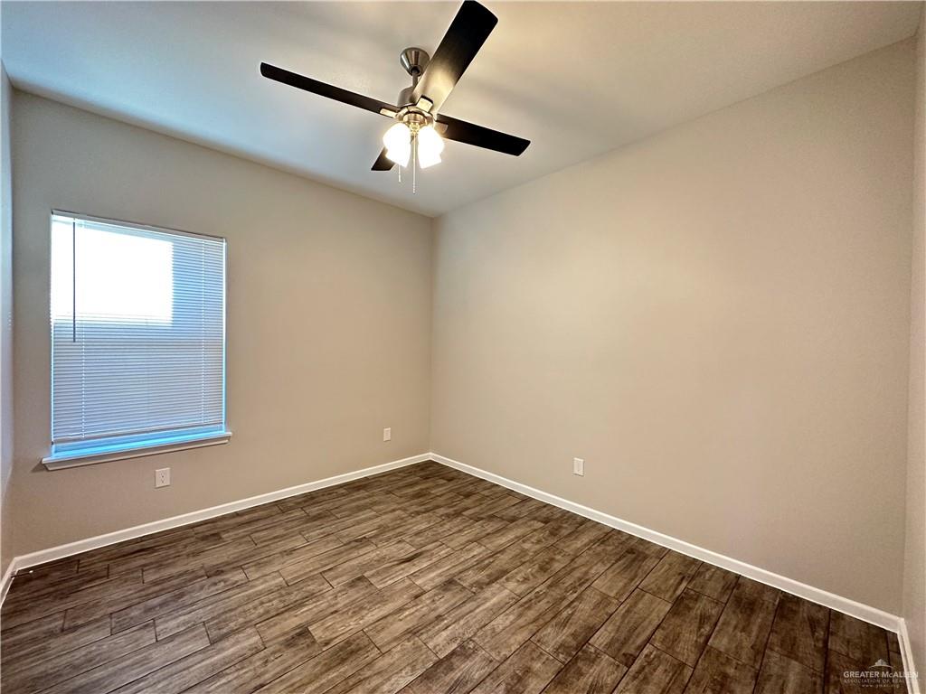 Photo 5 of 1307 Lore Drive