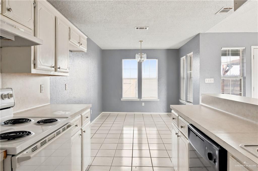 Photo 7 of 2007 Lemon Tree Court