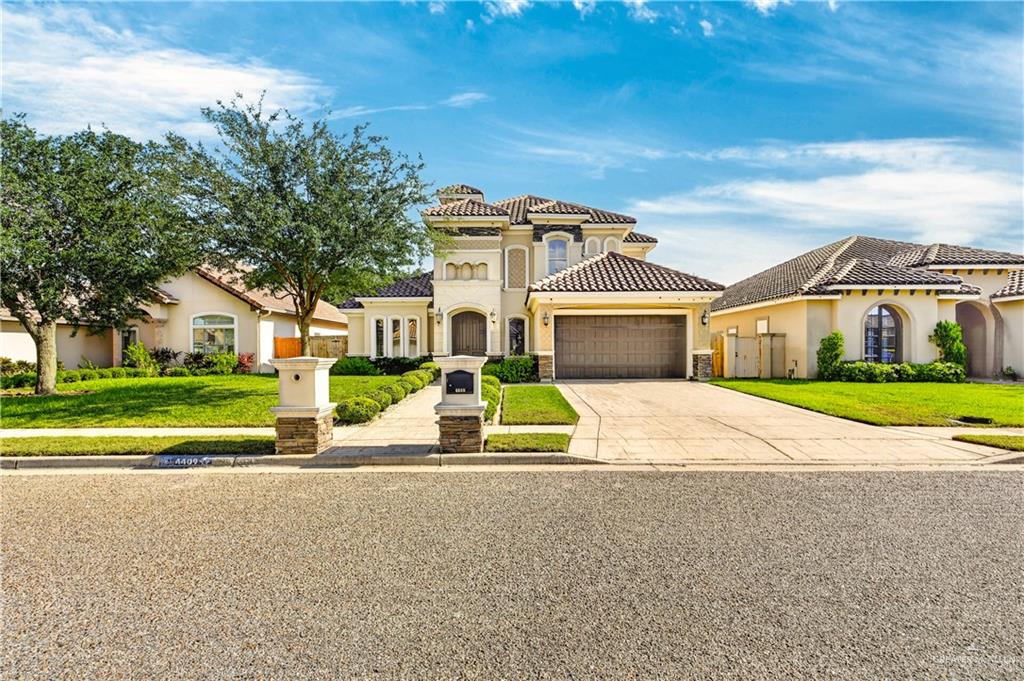 Photo 2 of 4409 Quince Avenue