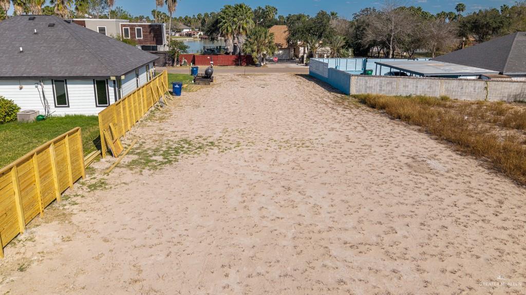Photo 6 of 932 Kika De La Garza Boulevard