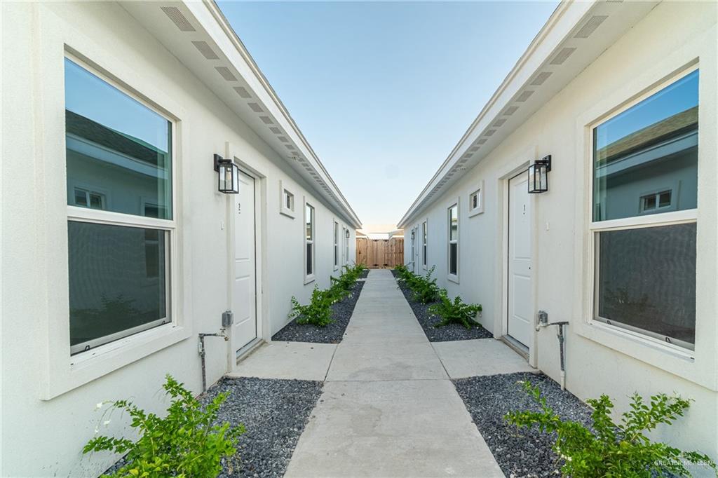 Photo 13 of 5805 Northwestern Avenue #2