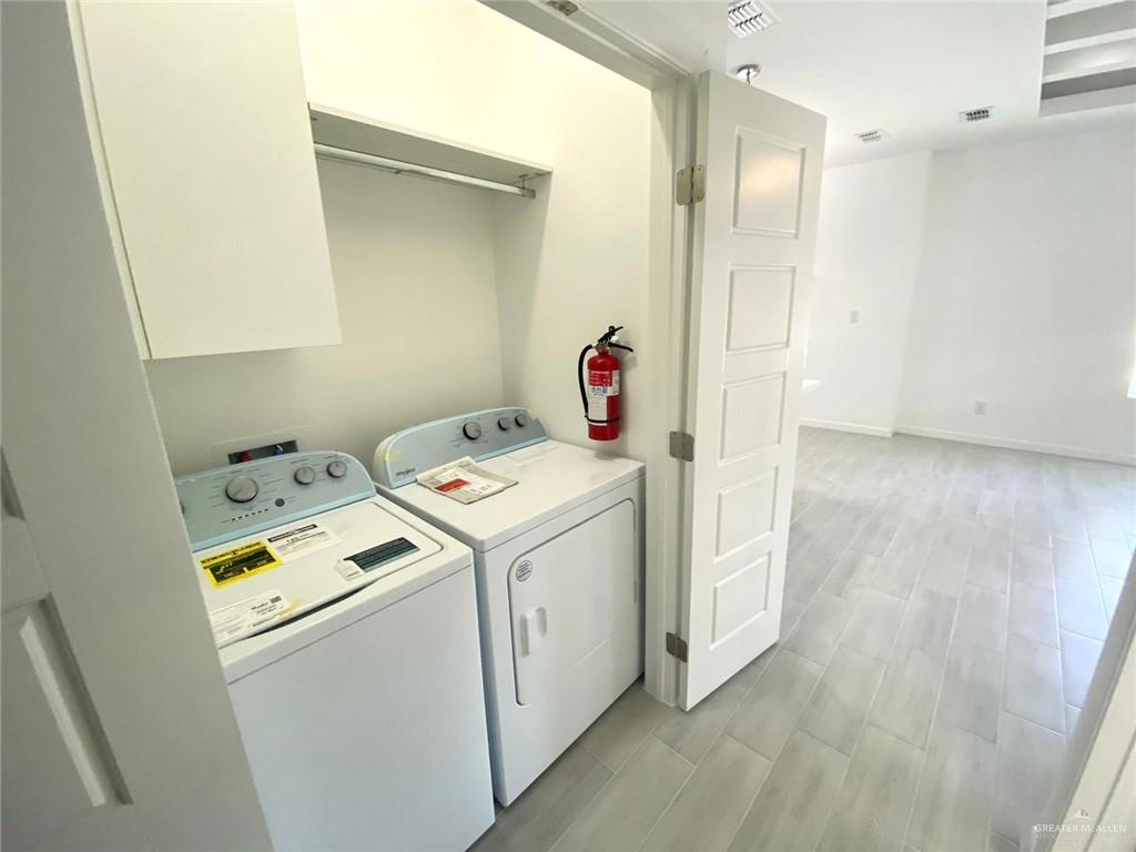 Photo 8 of 1625 Marlin Street #3
