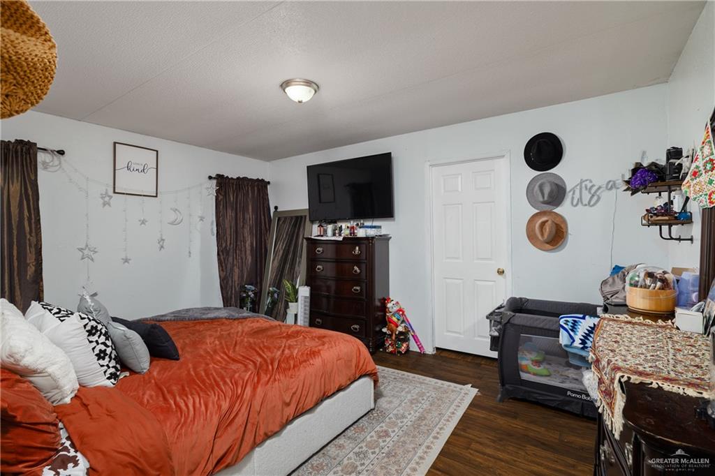 Photo 6 of 1532 Oak Lane