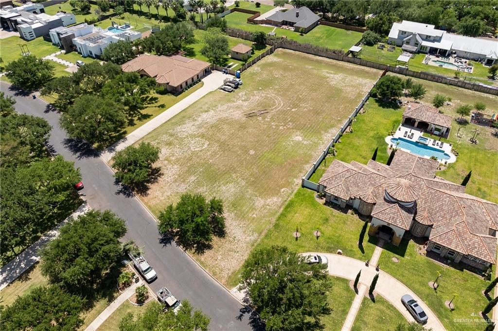 Land home at 1816 El Mileno Drive, Palmhurst, Texas