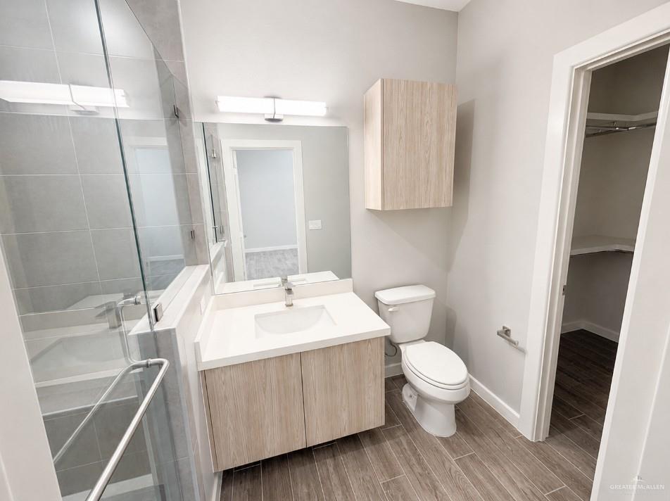 Photo 11 of 707 Coves Lane #2