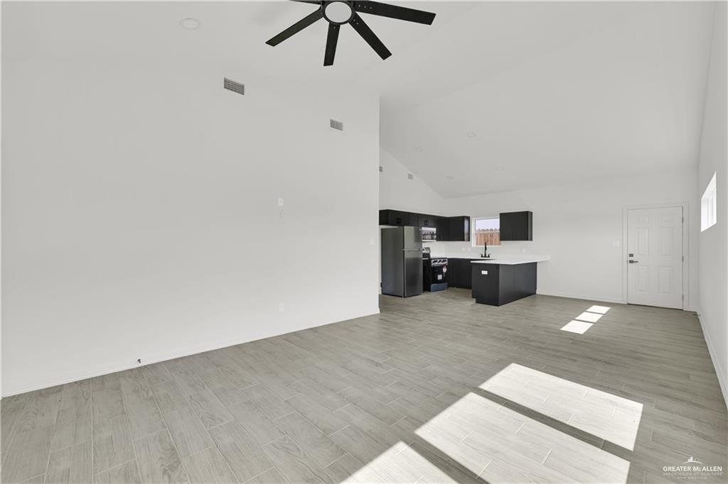 Photo 5 of 2612 Robin Street #Apt#2