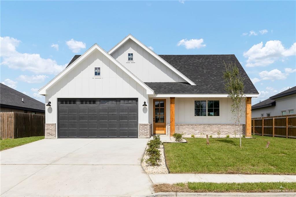 Single Family home at 524 Hunter Drive, Alamo, Texas