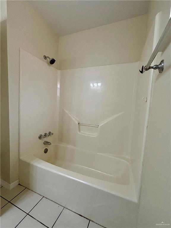 Photo 11 of 2816 Ernesto Drive