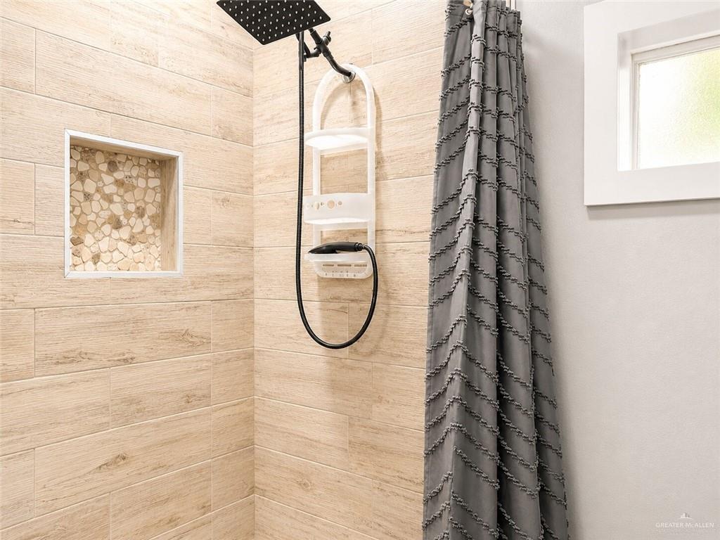 Photo 11 of 2819 Anacua Drive