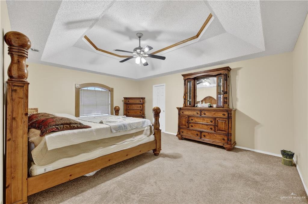 Photo 7 of 405 Shasta Avenue