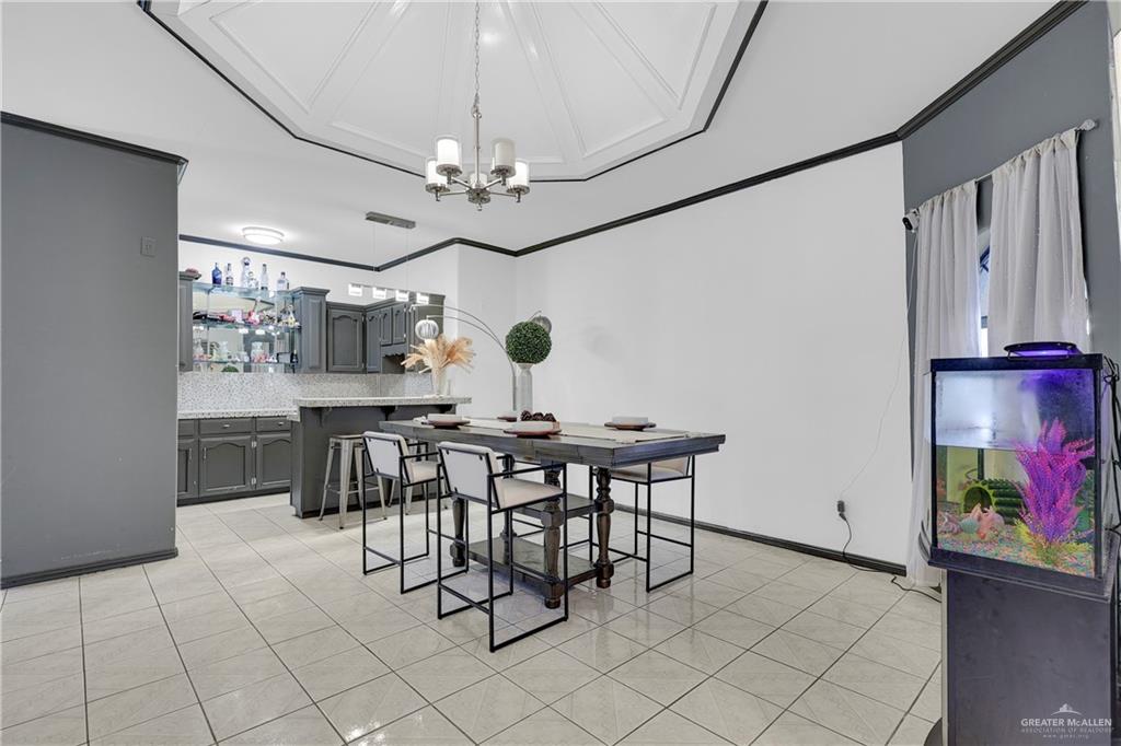 Photo 4 of 2716 Charlotte Drive