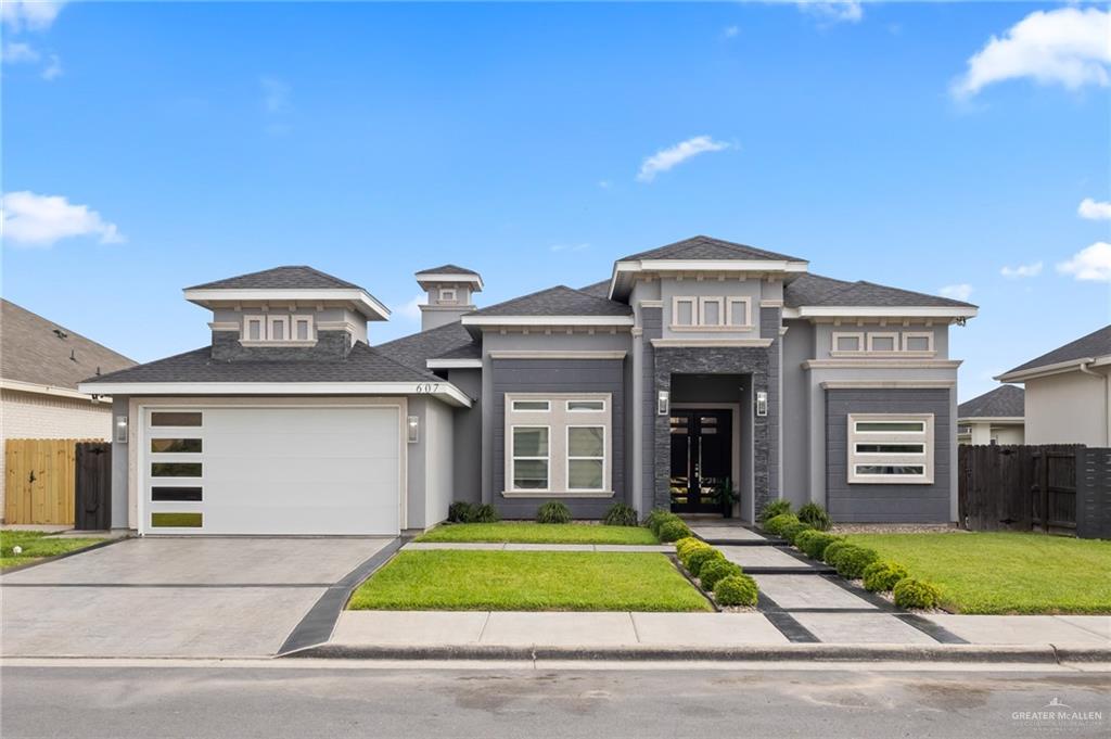 Photo 1 of 607 Carmel Drive, Pharr