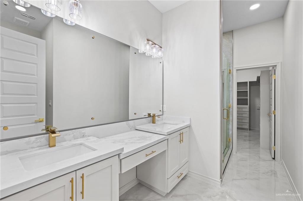 Photo 11 of 1115 Boxwood Avenue