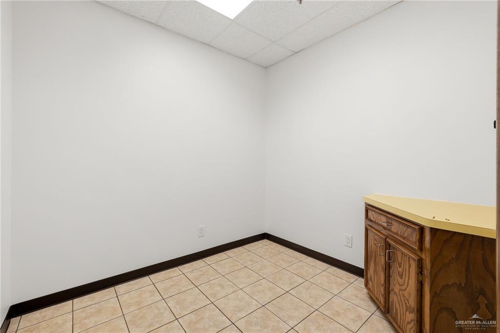 Photo 13 of 1022 Griffin Parkway #104 B