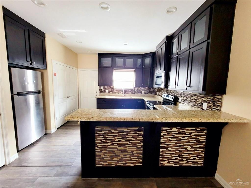 Photo 6 of 1724 Taft Street #2