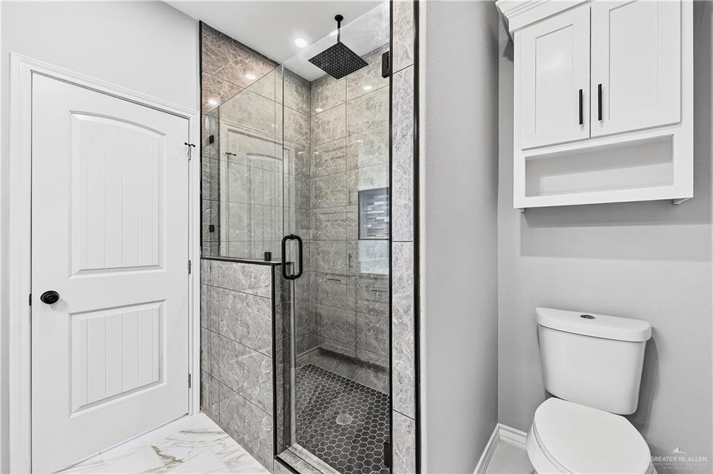 Photo 9 of 331 Barcelona Drive