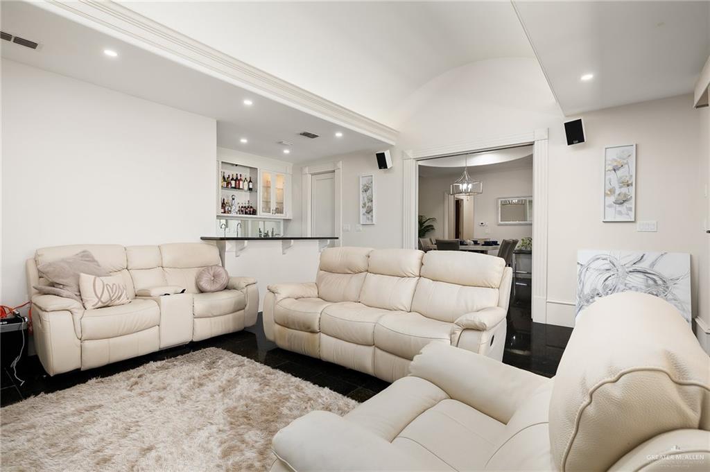 Photo 14 of 101 San Jacinto Street