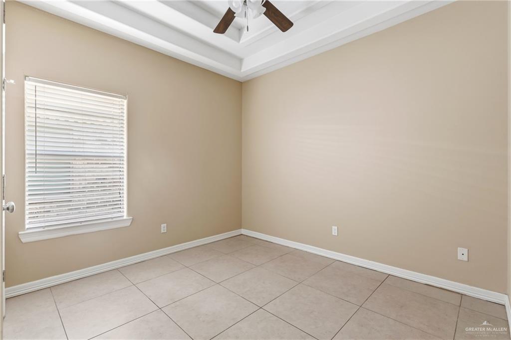 Photo 8 of 2805 Garfield Avenue