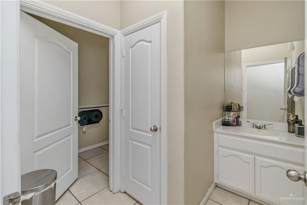 Photo 11 of 5211 Mccoll Road #Ste F