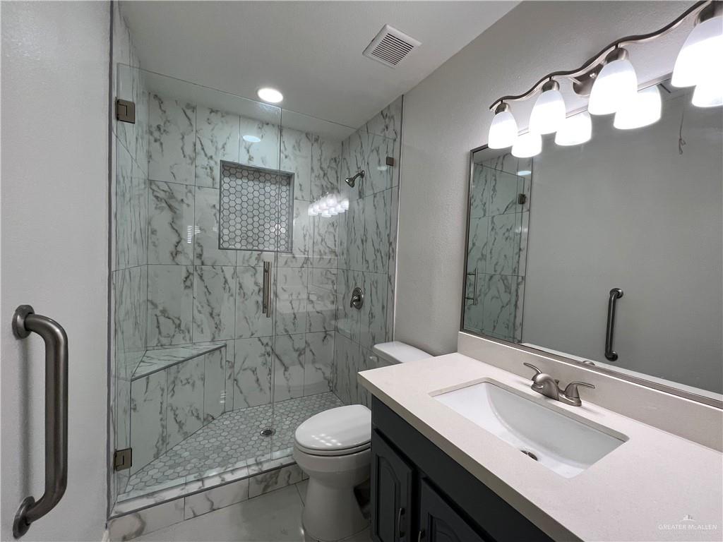 Photo 15 of 415 17th Street