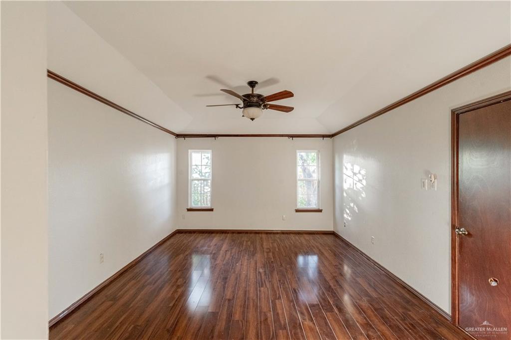 Photo 8 of 1302 Cardinal Avenue