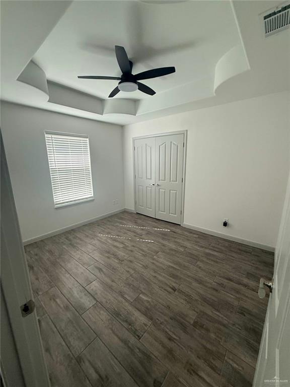 Photo 10 of 1004 Villas Del Norte Street