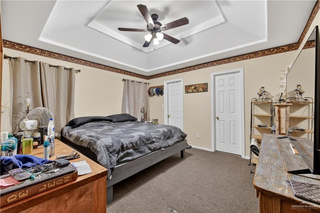 Photo 14 of 802 Thelma Drive