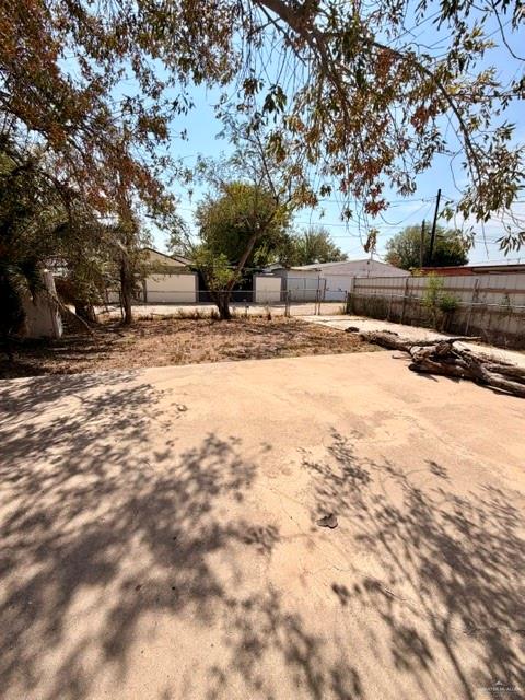 Photo 15 of 707 San Zeferino Street