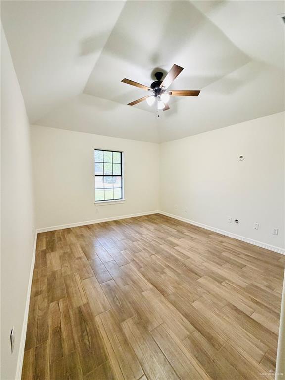 Photo 10 of 1309 Heron Avenue